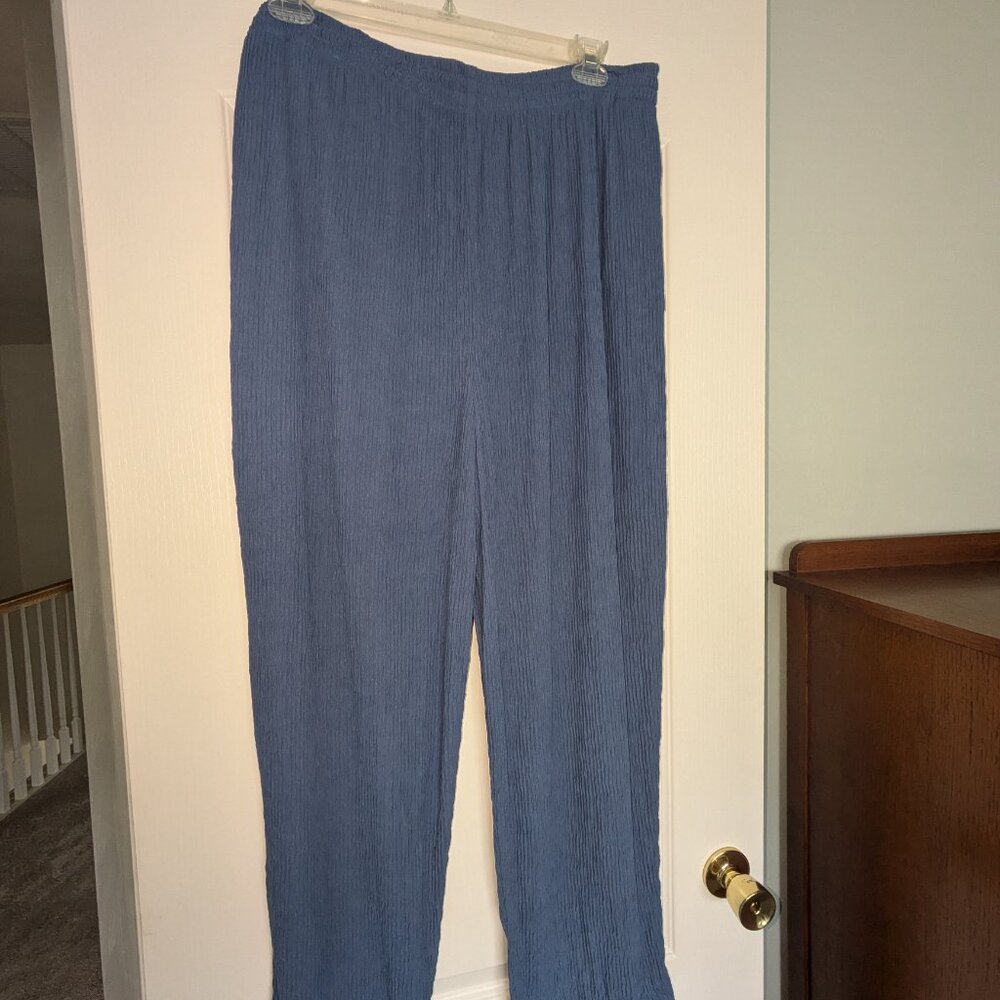 Susan Graver crinkle full length pants